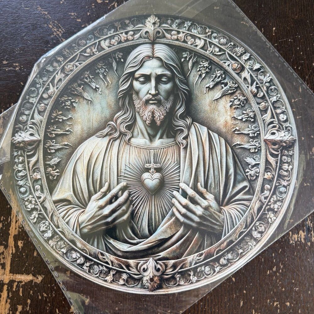 Jesus Christ Sacred Heart Holy Art 7.75” Diameter Aluminum Circular Wall Plaque